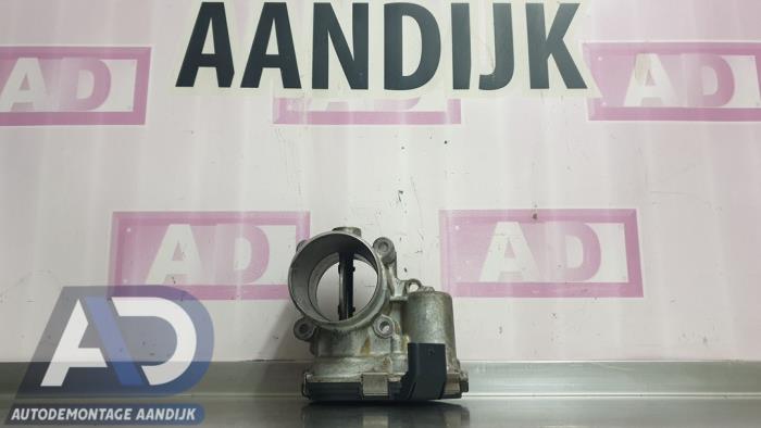 Gebruikte Gasklephuis Hyundai i40 CW (VFC) 1.7 CRDi 16V Prijs € 74,99 Margeregeling aangeboden door Autodemontage Aandijk