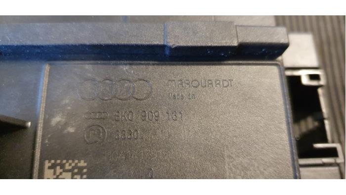 Kontaktslot+Sleutel van een Audi A5 (8T3) 3.0 TDI V6 24V Quattro 2011