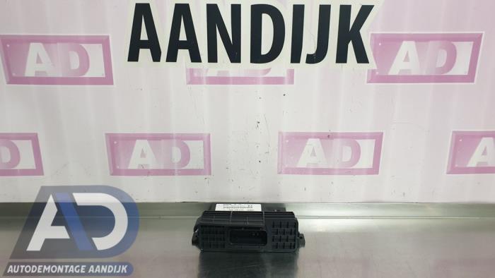 Gebruikte Boordcomputer Audi A6 Avant Quattro (C6) 3.0 TDI V6 24V Prijs € 39,99 Margeregeling aangeboden door Autodemontage Aandijk