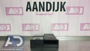 Gebruikte Telefoon interface Audi A6 Avant Quattro (C6) 3.0 TDI V6 24V Prijs € 199,99 Margeregeling aangeboden door Autodemontage Aandijk