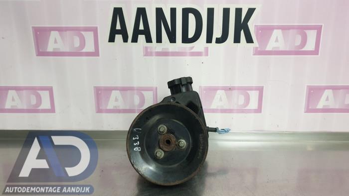 Gebruikte Servopomp Mercedes Vito (639.6) 2.2 111 CDI 16V Prijs € 74,99 Margeregeling aangeboden door Autodemontage Aandijk