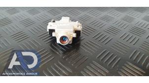 Gebruikte Camera voorzijde Mercedes E Estate (S212) E-350 CDI V6 24V BlueEfficiency Prijs € 99,99 Margeregeling aangeboden door Autodemontage Aandijk