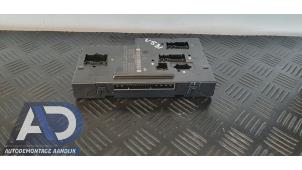 Gebruikte Comfort Module Mercedes E (C207) E-350 CGI V6 24V Prijs € 99,99 Margeregeling aangeboden door Autodemontage Aandijk