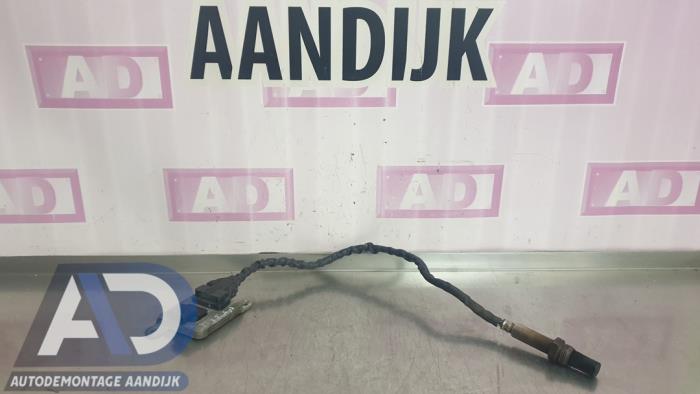 Nox sensor van een Mercedes-Benz E (C207) E-350 CGI V6 24V 2011