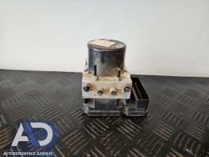 Gebruikte ABS Pomp Ford Focus 3 Wagon 1.6 Ti-VCT 16V 105 Prijs € 99,99 Margeregeling aangeboden door Autodemontage Aandijk