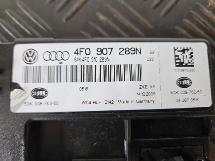 Computer Body Control van een Audi A6 (C6) 2.0 T FSI 16V 2010