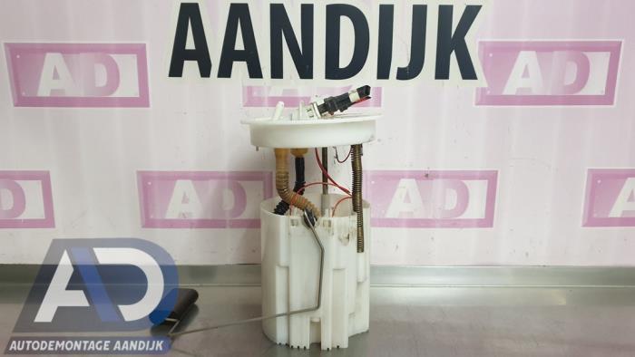 Gebruikte Tank element Pomp Ford Focus 3 Wagon 1.6 TDCi 95 Prijs € 29,99 Margeregeling aangeboden door Autodemontage Aandijk