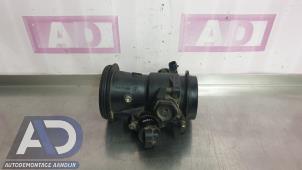 Gebruikte Gasklephuis Dacia Logan (LS) 1.6 Prijs € 39,99 Margeregeling aangeboden door Autodemontage Aandijk