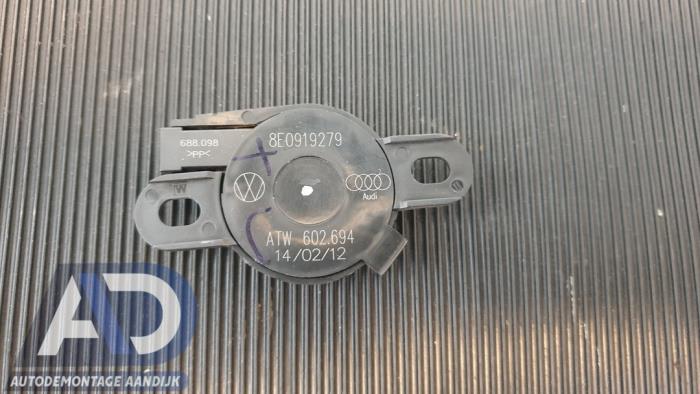 Gebruikte Luidspreker Audi A6 (C6) 2.0 T FSI 16V Prijs € 9,99 Margeregeling aangeboden door Autodemontage Aandijk