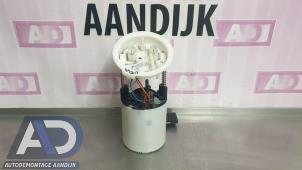Gebruikte Tank element Pomp BMW 3 serie (E90) 320i 16V Prijs € 39,99 Margeregeling aangeboden door Autodemontage Aandijk