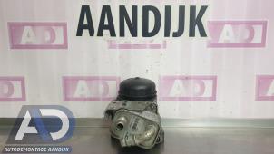 Gebruikte Oliefilterhuis BMW 1 serie (E88) 120i 16V Prijs € 39,99 Margeregeling aangeboden door Autodemontage Aandijk