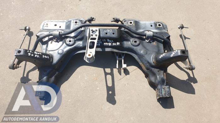 Gebruikte Subframe Opel Corsa E 1.2 16V Prijs € 74,99 Margeregeling aangeboden door Autodemontage Aandijk