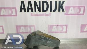 Gebruikte Versnellingsbak Steun Mercedes B (W245) 2.0 B-200 16V Prijs € 19,99 Margeregeling aangeboden door Autodemontage Aandijk