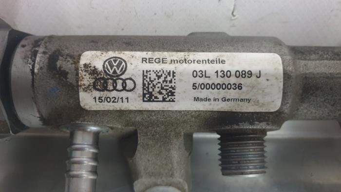 Galerij (Injectie) van een Volkswagen Passat Variant (365) 2.0 TDI 16V 140 2012