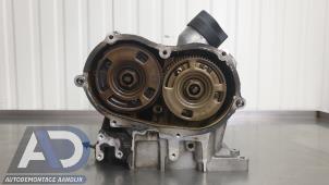 Gebruikte Cilinderkop Mercedes E (C207) E-350 CGI V6 24V Prijs € 599,99 Margeregeling aangeboden door Autodemontage Aandijk