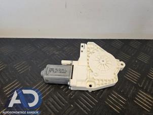 Gebruikte Motor electrisch raam Audi A1 (8X1/8XK) 1.6 TDI 16V Prijs € 14,99 Margeregeling aangeboden door Autodemontage Aandijk