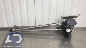 Gebruikte Ruitenwismotor + Mechaniek Peugeot Boxer (244) 2.2 HDi Prijs € 74,99 Margeregeling aangeboden door Autodemontage Aandijk