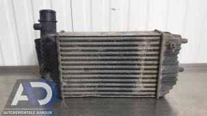 Gebruikte Intercooler Peugeot Boxer (244) 2.2 HDi Prijs € 64,99 Margeregeling aangeboden door Autodemontage Aandijk