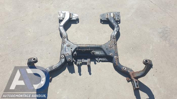 Gebruikte Subframe BMW Mini (R50/53) 1.6 16V Cooper Prijs € 74,99 Margeregeling aangeboden door Autodemontage Aandijk