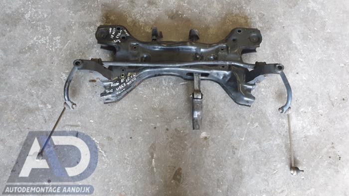 Gebruikte Subframe Audi A1 (8X1/8XK) 1.6 TDI 16V Prijs € 49,99 Margeregeling aangeboden door Autodemontage Aandijk