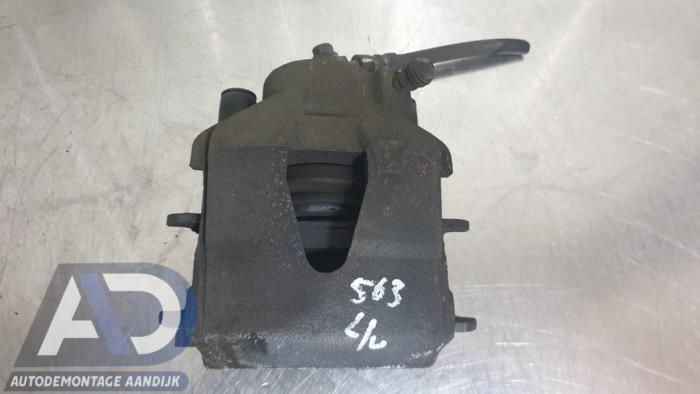 Remklauw (Tang) links-voor van een Audi A1 (8X1/8XK) 1.6 TDI 16V 2012