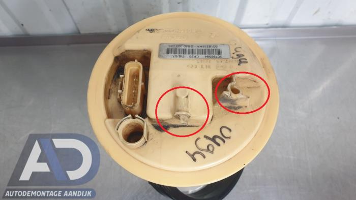 Gebruikte Tank element Pomp Volvo C30 (EK/MK) 2.4 D5 20V Prijs € 49,99 Margeregeling aangeboden door Autodemontage Aandijk