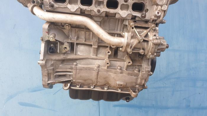 Motor Onderblok van een Mitsubishi Outlander (GF/GG) 2.0 16V PHEV 4x4 2014