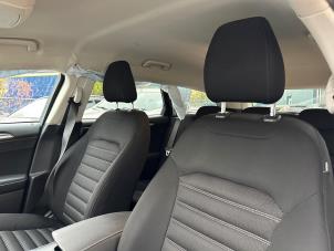Gebruikte Interieur Bekledingsset Ford Mondeo V Wagon 2.0 TDCi 150 16V Prijs € 399,99 Margeregeling aangeboden door Autodemontage Aandijk
