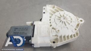 Gebruikte Raammotor Portier Audi A6 (C6) 2.8 V6 24V FSI Prijs € 19,99 Margeregeling aangeboden door Autodemontage Aandijk