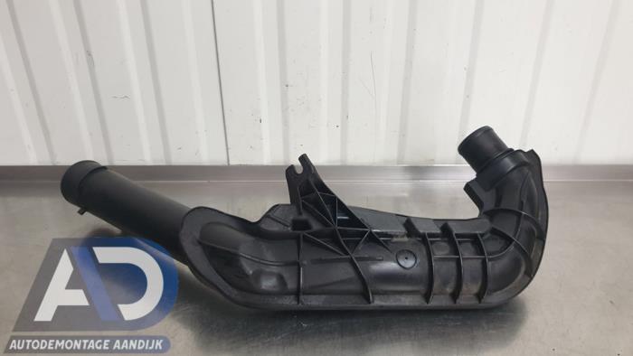 Gebruikte Intercooler Buis Ford S-Max (GBW) 2.0 TDCi 16V 140 Prijs € 29,99 Margeregeling aangeboden door Autodemontage Aandijk