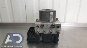 Gebruikte ABS Pomp Ford S-Max (GBW) 2.0 TDCi 16V 140 Prijs € 84,99 Margeregeling aangeboden door Autodemontage Aandijk