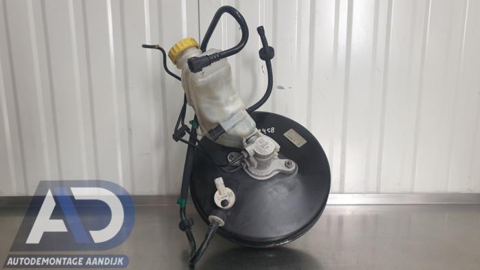 Gebruikte Rembekrachtiger Fiat Punto Evo (199) 1.3 JTD Multijet 85 16V Prijs € 49,99 Margeregeling aangeboden door Autodemontage Aandijk