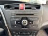 Radio CD Speler van een Honda Civic (FK1/2/3) 1.4i VTEC 16V 2013