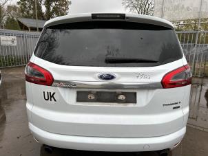Gebruikte Achterklep Ford S-Max (GBW) 2.0 Ecoboost 16V Prijs € 299,99 Margeregeling aangeboden door Autodemontage Aandijk