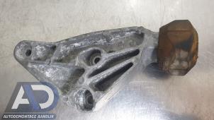 Gebruikte Motorsteun Audi A6 (C6) 2.0 TDI 16V Prijs € 19,99 Margeregeling aangeboden door Autodemontage Aandijk