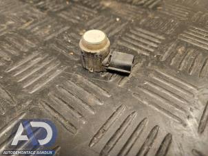 Gebruikte PDC Sensor Ford Mondeo V Wagon 2.0 TDCi 150 16V Prijs € 24,99 Margeregeling aangeboden door Autodemontage Aandijk