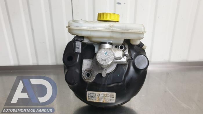 Gebruikte Rembekrachtiger Audi A6 (C6) 2.0 TDI 16V Prijs € 74,99 Margeregeling aangeboden door Autodemontage Aandijk
