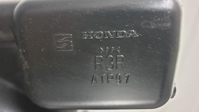 Aanzuigslang Lucht van een Honda Civic (FK1/2/3) 1.4i VTEC 16V 2013