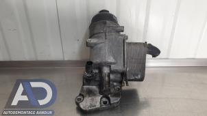 Gebruikte Oliefilterhuis Hyundai Matrix 1.5 CRDi VGT 16V Prijs € 49,99 Margeregeling aangeboden door Autodemontage Aandijk