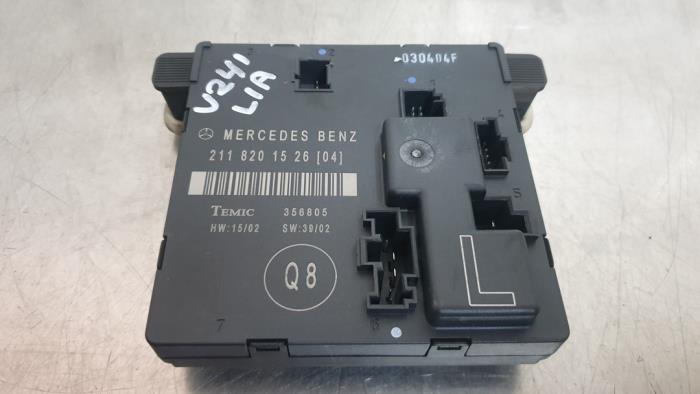 Centrale Deurvergrendelings Module van een Mercedes-Benz E (W211) 3.2 E-320 CDI 24V 2004