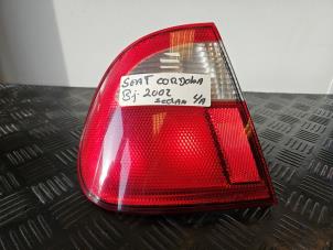 Gebruikte Achterlicht links Seat Cordoba (6C2/6K2) 1.6 Prijs € 19,99 Margeregeling aangeboden door Autodemontage Aandijk