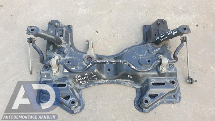 Gebruikte Subframe Alfa Romeo Giulietta (940) 1.6 JTDm 16V Prijs € 124,99 Margeregeling aangeboden door Autodemontage Aandijk