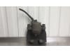 Volvo V40 (MV) 1.6 D2 Remklauw (Tang) links-voor