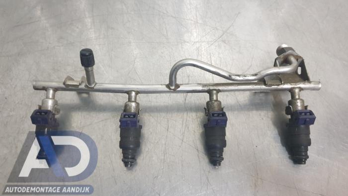 Gebruikte Injector brug Opel Vectra C GTS 1.8 16V Prijs € 49,99 Margeregeling aangeboden door Autodemontage Aandijk