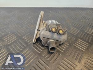 Gebruikte Bobine Mercedes 190 (W201) 1.8 E Prijs € 24,99 Margeregeling aangeboden door Autodemontage Aandijk