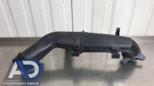 Gebruikte Intercooler Buis Opel Insignia 2.0 CDTI 16V 140 ecoFLEX Prijs € 29,99 Margeregeling aangeboden door Autodemontage Aandijk