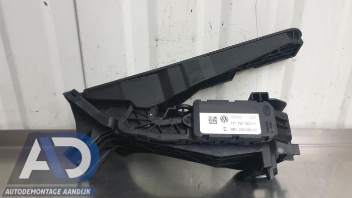 Gebruikte Gaspedaalpositie Sensor Volkswagen Touran (1T1/T2) 2.0 FSI 16V Prijs € 19,99 Margeregeling aangeboden door Autodemontage Aandijk