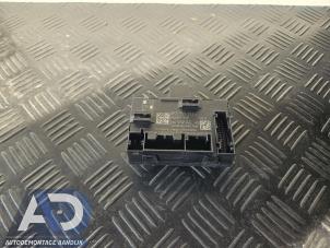 Gebruikte Deur module Audi Q5 (8RB) 3.0 TDI V6 24V Clean Diesel Quattro Prijs € 24,99 Margeregeling aangeboden door Autodemontage Aandijk