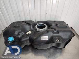 Gebruikte Brandstoftank Mitsubishi Space Star (A0) 1.2 12V Prijs € 59,99 Margeregeling aangeboden door Autodemontage Aandijk