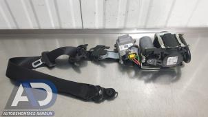 Gebruikte Veiligheidsgordel links-voor Mercedes C Estate (S204) 1.6 C-180K 16V BlueEfficiency Prijs € 99,99 Margeregeling aangeboden door Autodemontage Aandijk